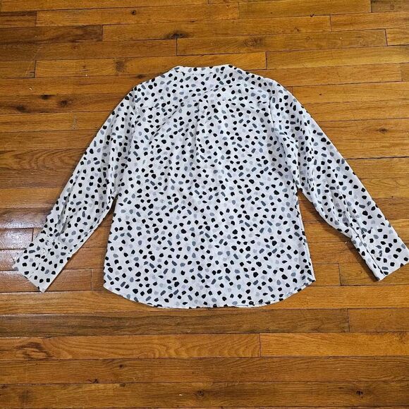 Karl Lagerfeld Shirt Womens Medium White Animal Print Blouse - Picture 6 of 7